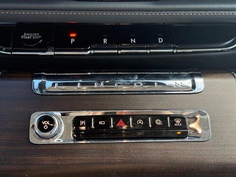 New 2026 Lincoln Aviator Reserve w/ Jet Appearance Package image 14