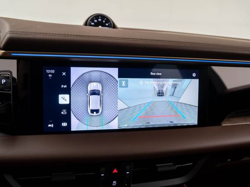 New 2025 Porsche Macan 4S Electric image 26