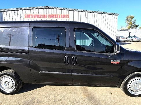 Used 2022 RAM ProMaster City Wagon image 5