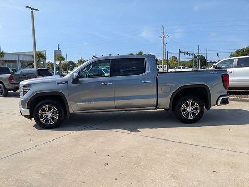 Used 2025 GMC Sierra 1500 SLT AWD/4WD image 6