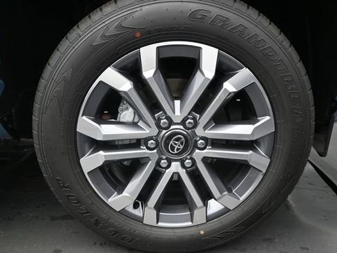 New 2026 Toyota 4Runner Limited AWD/4WD image 17