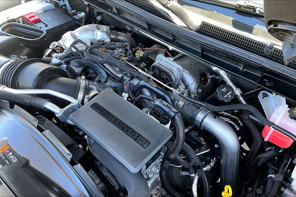 Used 2025 GMC Sierra 2500 AT4X AWD/4WD image 30