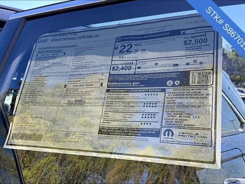 New 2025 Jeep Grand Cherokee Overland image 5