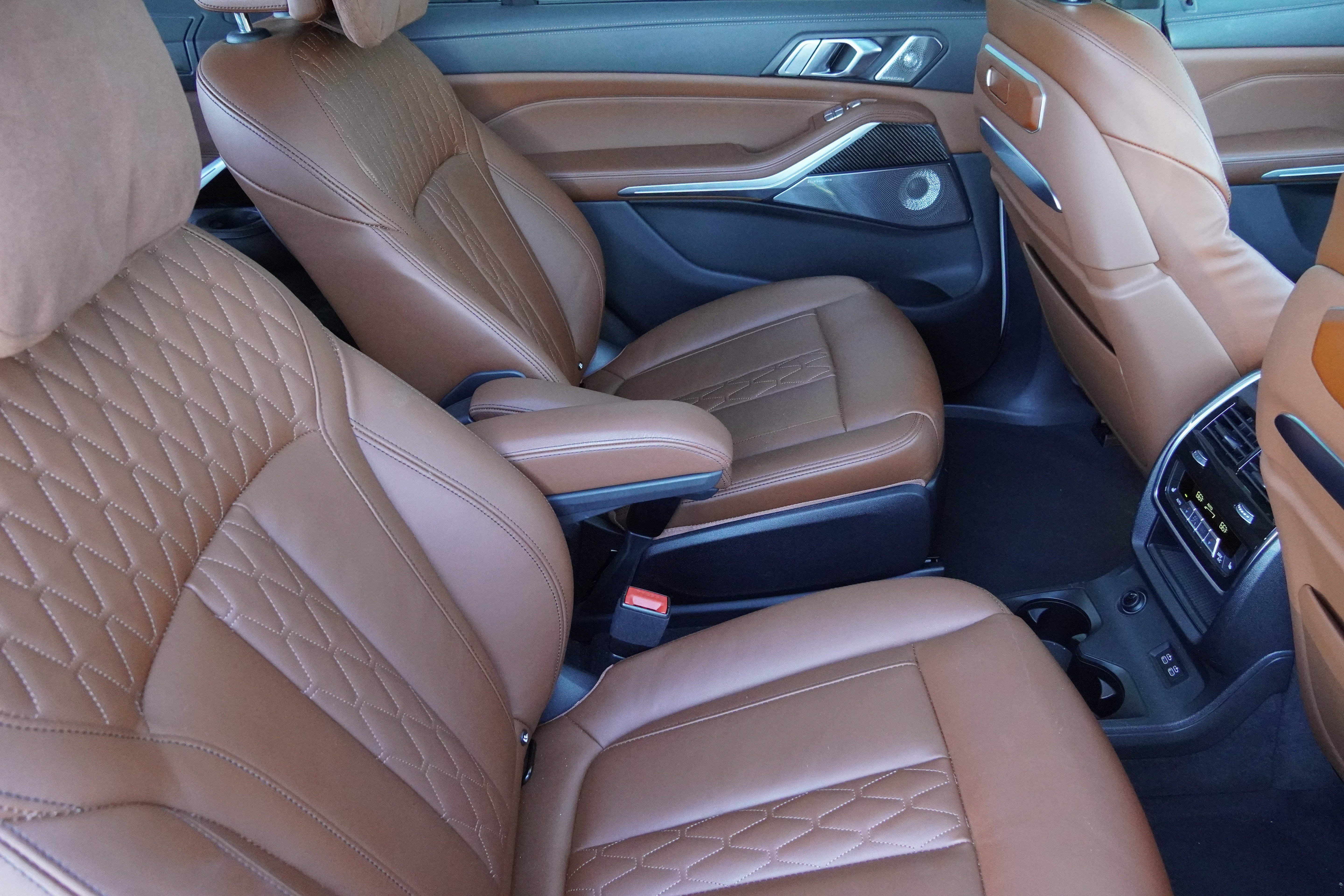 Used 2023 BMW X7 M60i w/ Executive Package AWD/4WD image 34
