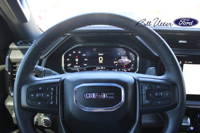 Used 2024 GMC Sierra 1500 AT4 w/ Technology Package AWD/4WD image 26