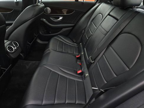 Used 2015 Mercedes-Benz C 300 Sedan image 14