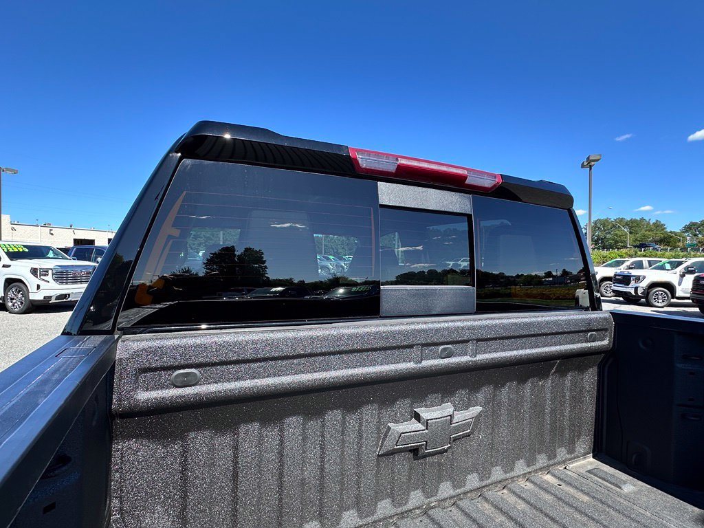 Used 2024 Chevrolet Silverado 1500 LT Trail Boss w/ Convenience Package II AWD/4WD image 43