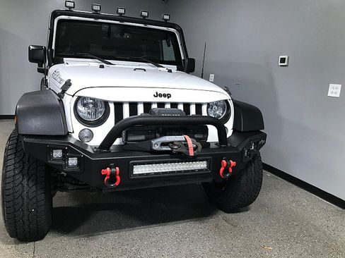 Used 2016 Jeep Wrangler Unlimited Sport w/ Quick Order Package 24S AWD/4WD image 8
