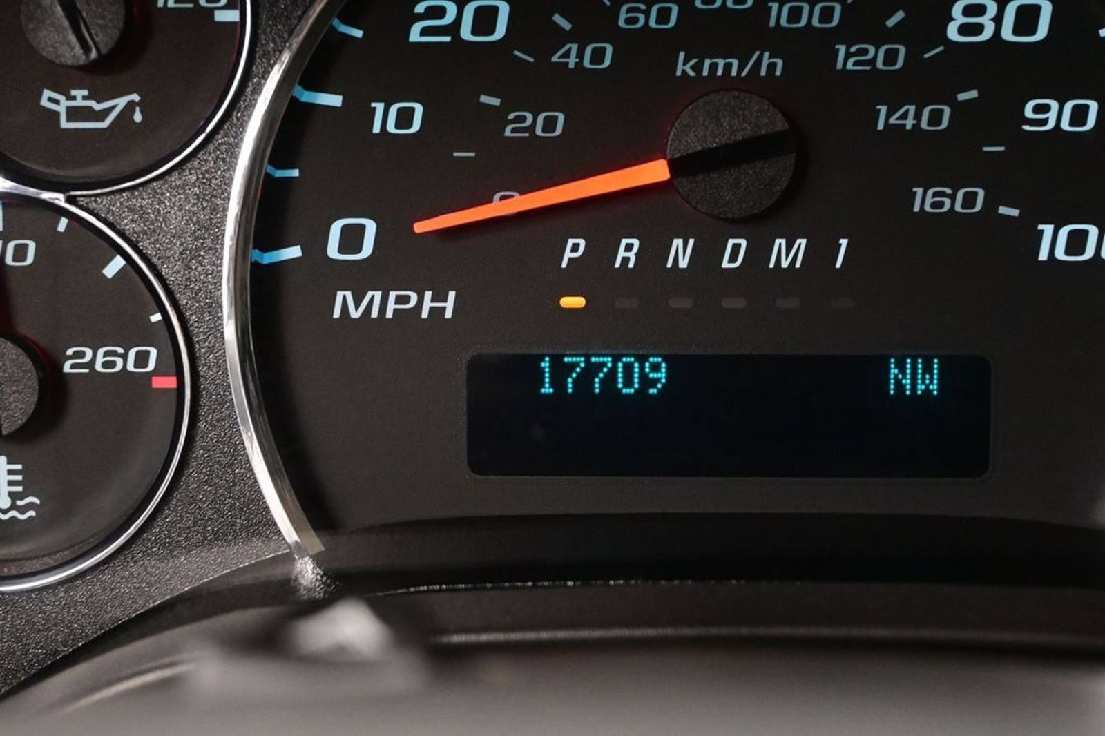 Used 2025 Chevrolet Express 3500 LT w/ LT Preferred Equipment Group RWD image 24