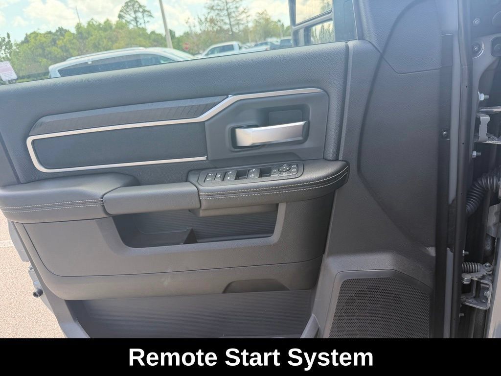New 2026 RAM 3500 Big Horn AWD/4WD image 26