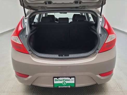 Used 2014 Hyundai Accent SE image 29