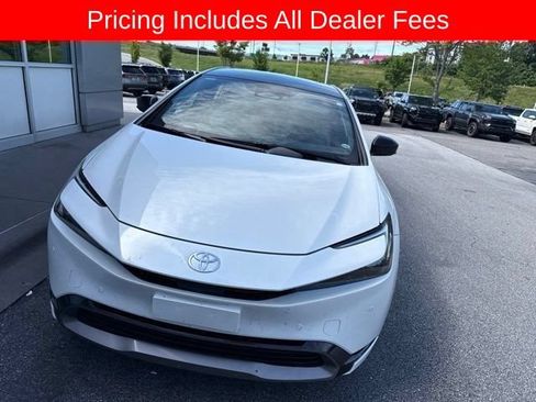 Used 2024 Toyota Prius Limited w/ Limited Premium Package AWD/4WD image 3