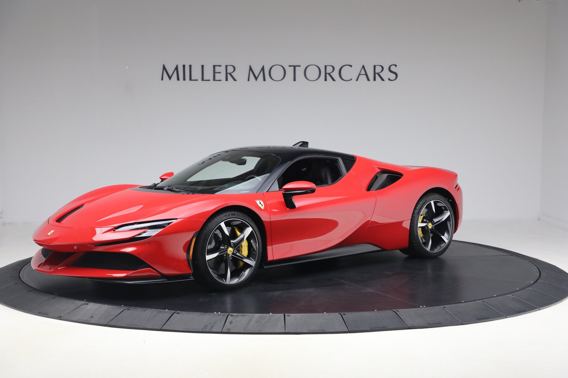 Used 2023 Ferrari SF90 Stradale AWD/4WD image 2