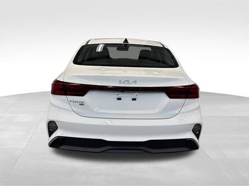 Used 2022 Kia Forte Sedan FWD image 24
