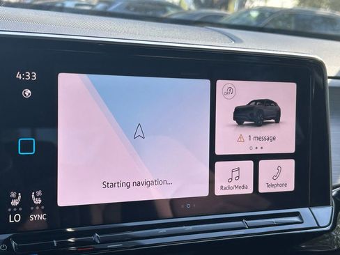 New 2026 Volkswagen Atlas Cross Sport SE FWD image 16