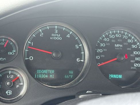 Used 2013 Chevrolet Silverado 1500 LTZ w/ LTZ White Diamond Edition image 14