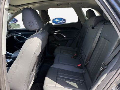 Used 2025 Audi Q5 Premium Plus w/ Premium Plus AWD/4WD image 10