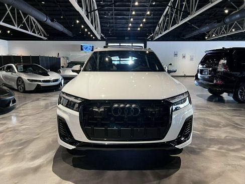 Used 2025 Audi Q7 3.0T Prestige w/ Prestige Package AWD/4WD image 8
