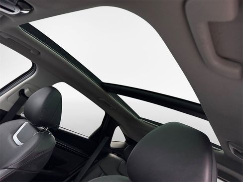 Used 2024 Hyundai Tucson Limited image 23