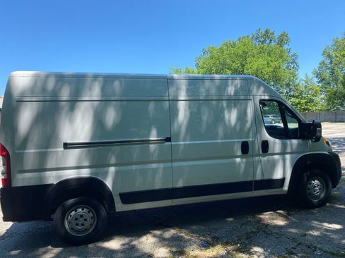 Used 2021 RAM ProMaster 2500 FWD image 6