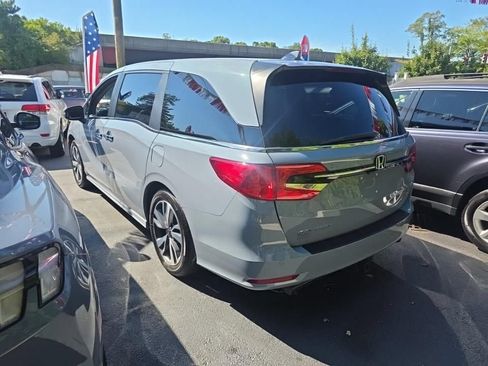 Used 2024 Honda Odyssey Touring image 8