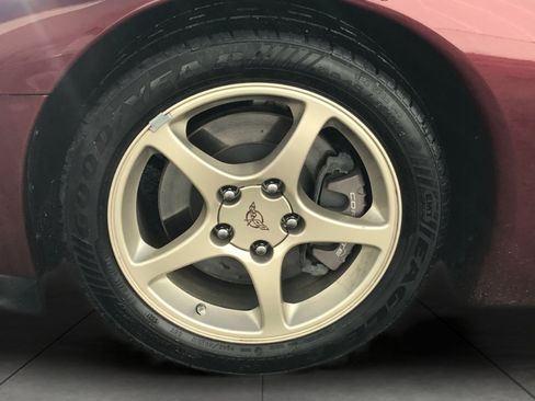 Used 2003 Chevrolet Corvette Convertible w/ Preferred Equipment Group1 image 3