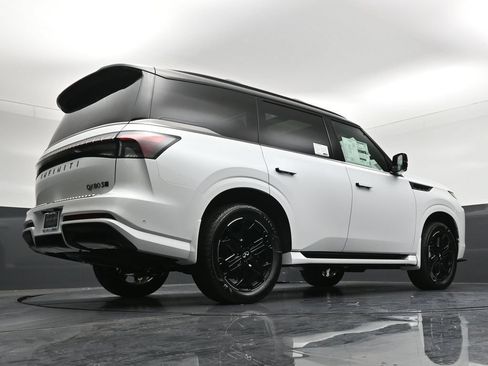New 2027 INFINITI QX80 Sensory w/ Sport Exterior Package AWD/4WD image 34