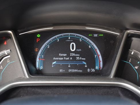 Used 2021 Honda Civic EX image 9