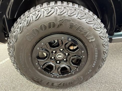 Used 2021 Ford Bronco First Edition AWD/4WD image 36