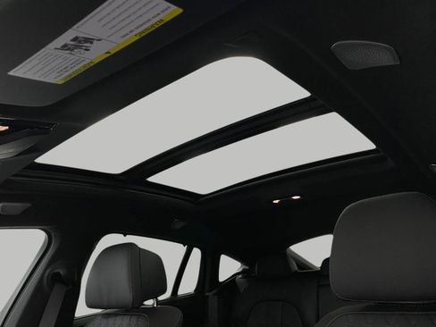 New 2026 BMW X6 M60i image 32