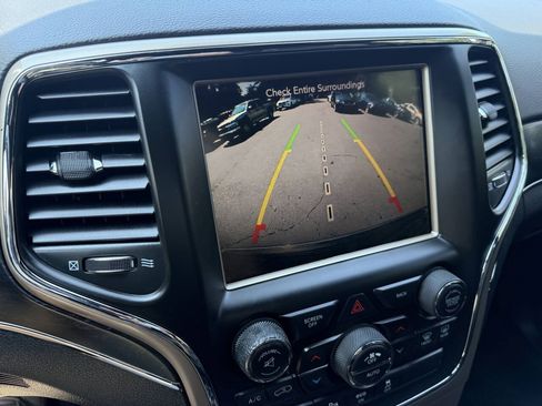 Used 2015 Jeep Grand Cherokee Limited AWD/4WD image 21