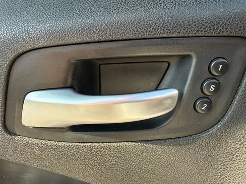 Used 2020 Dodge Charger SXT w/ Leather Interior Group RWD image 27