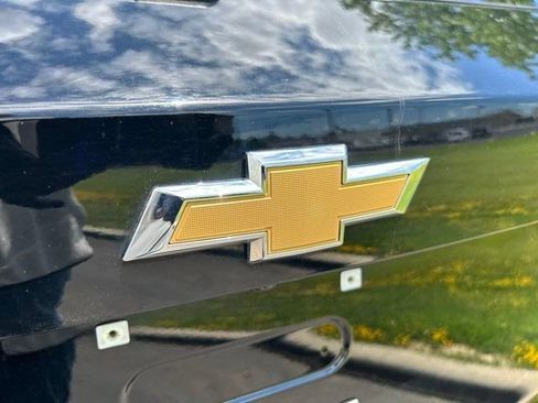 Used 2025 Chevrolet Blazer LT FWD image 50
