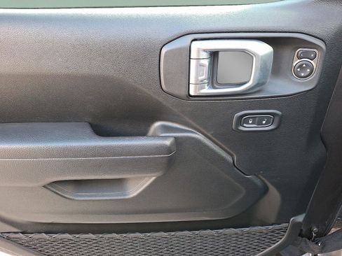 Certified 2022 Jeep Wrangler Unlimited Sport S w/ Sun And Sound Package image 10