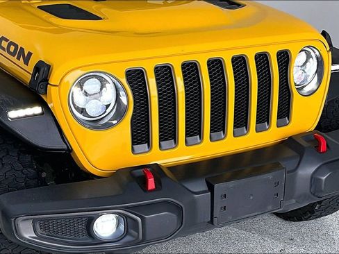 Used 2021 Jeep Wrangler Unlimited Rubicon AWD/4WD image 36