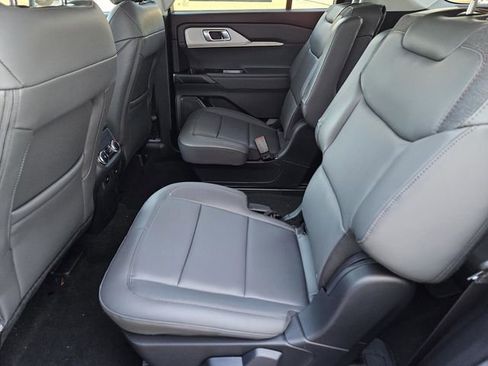 New 2026 Ford Explorer Active image 26