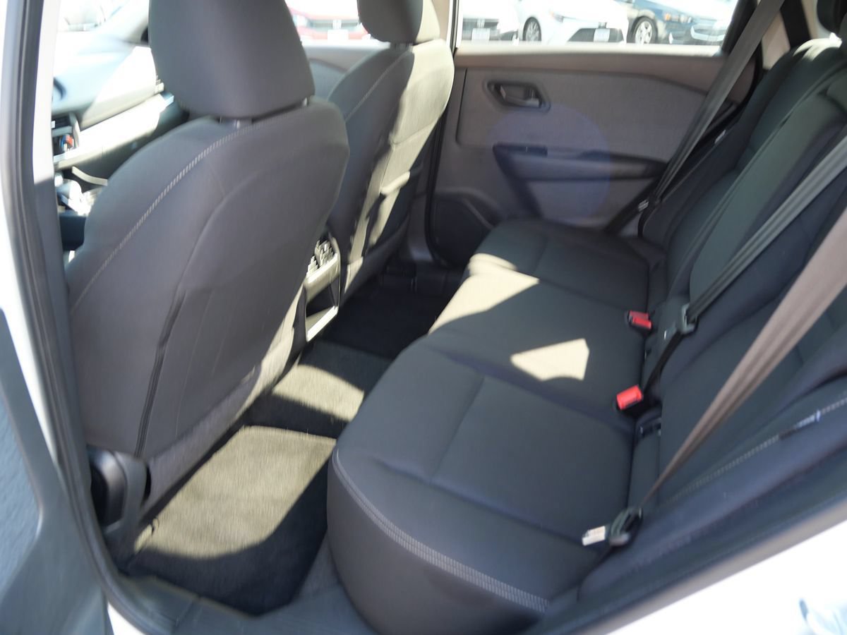 Used 2023 Nissan Rogue S AWD/4WD image 19