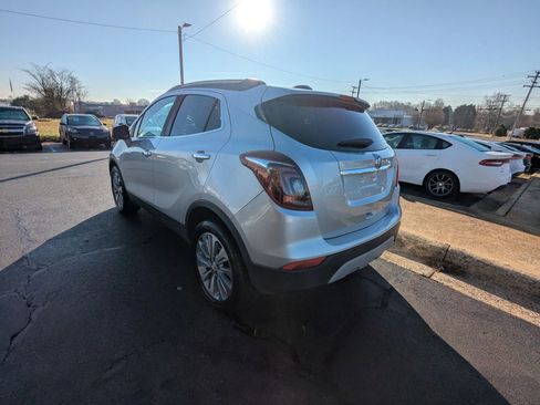 Used 2020 Buick Encore Preferred w/ Safety Package image 5