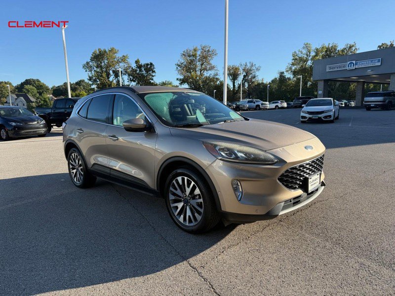 Used 2020 Ford Escape Titanium AWD/4WD image 9