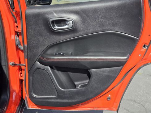 Certified 2018 Jeep Compass Trailhawk w/ Navigation Group image 31