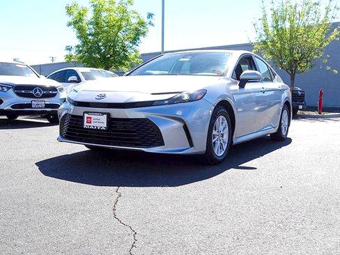 Certified 2025 Toyota Camry LE FWD image 7