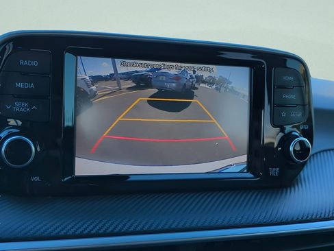 Used 2020 Hyundai Tucson SE w/ Cargo Package image 17