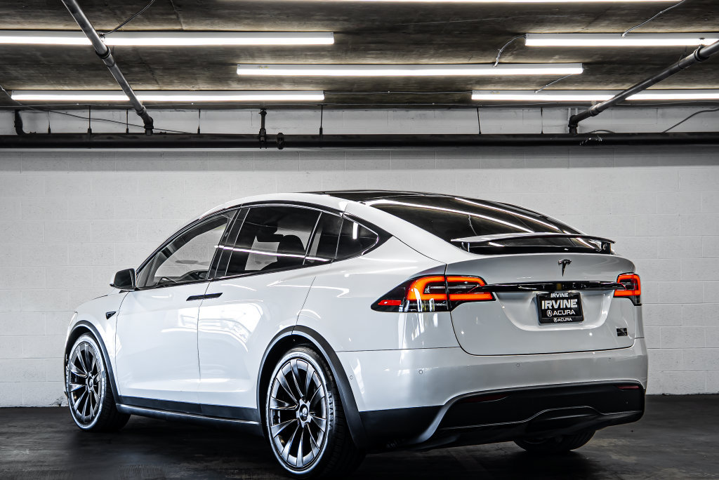Used 2022 Tesla Model X Plaid AWD/4WD image 3