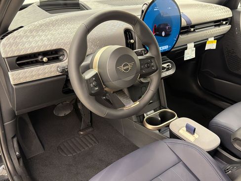 New 2026 MINI Cooper S FWD image 4