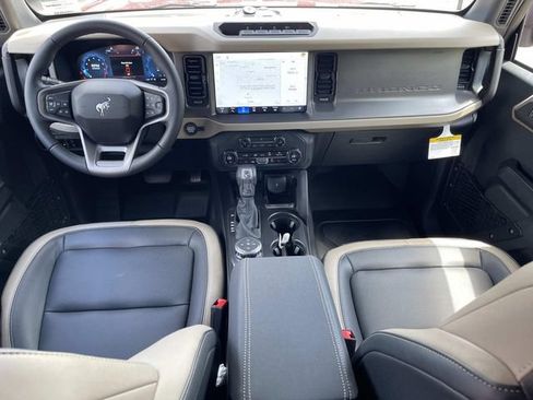 New 2026 Ford Bronco Big Bend w/ Black Diamond Package AWD/4WD image 15