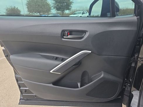 Used 2026 Toyota Corolla Cross SE image 26