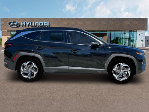 New 2024 Hyundai Tucson Limited image 9