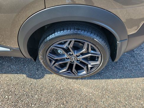 New 2026 Nissan Kicks SR w/ Cold Weather Package AWD/4WD image 6