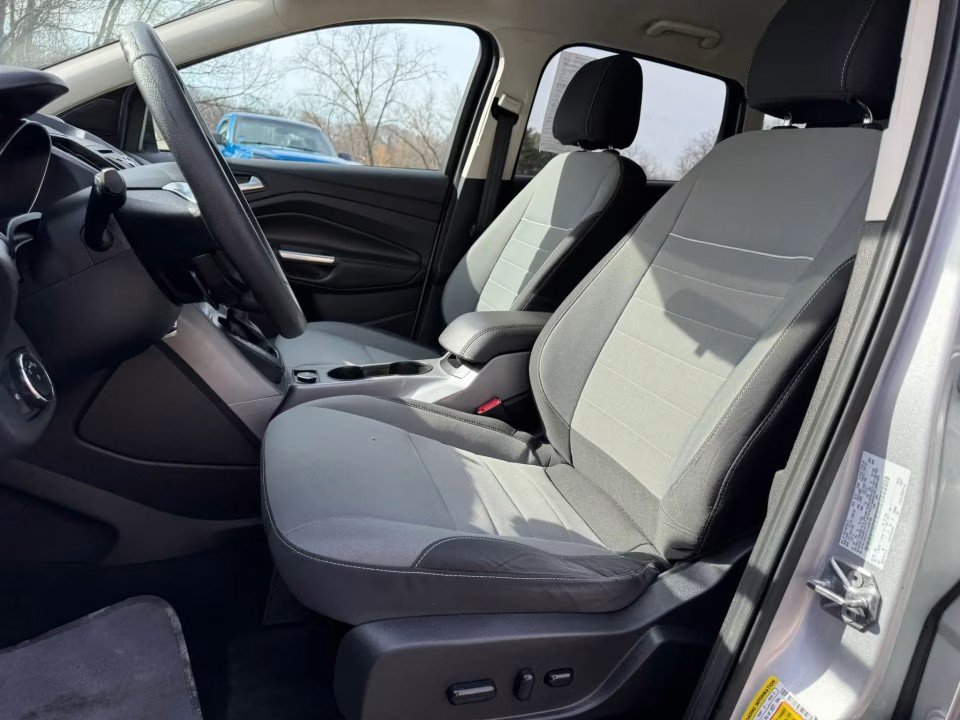 Used 2015 Ford Escape SE AWD/4WD image 12