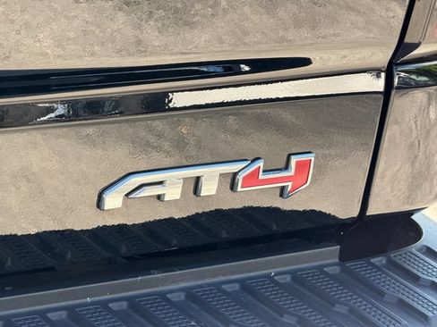 Certified 2021 GMC Sierra 1500 AT4 AWD/4WD image 9